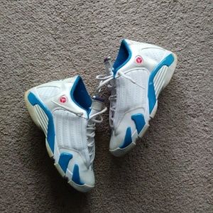 Jumpman Jordans. Size 5y.
